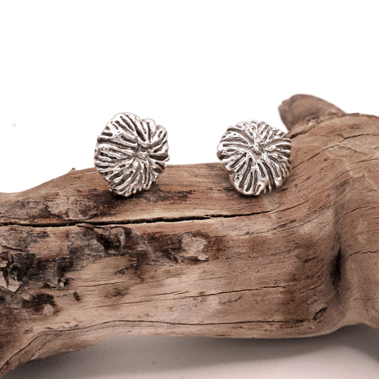 Flow Stud Earrings in recycled sterling silver 925, sculptural sea inspired jewelry by Naturalesa Jewelry.