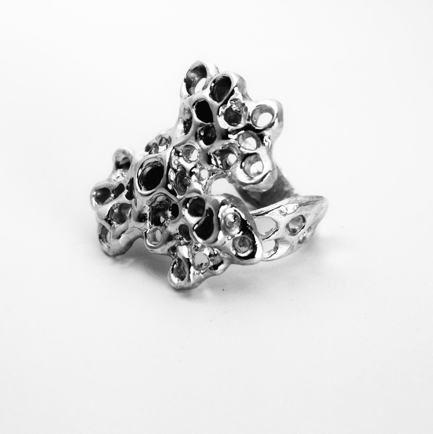 naturalesa.shop_Raiz Ring view organic design marine inspired contemporary jewelry