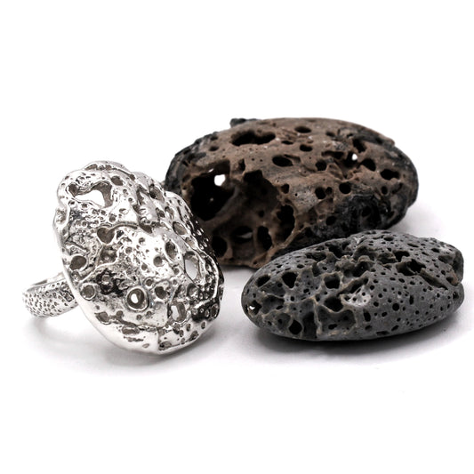 Adjustable silver statement ring inspired by Mediterranean hag stones, Piedra Collection by Naturalesa